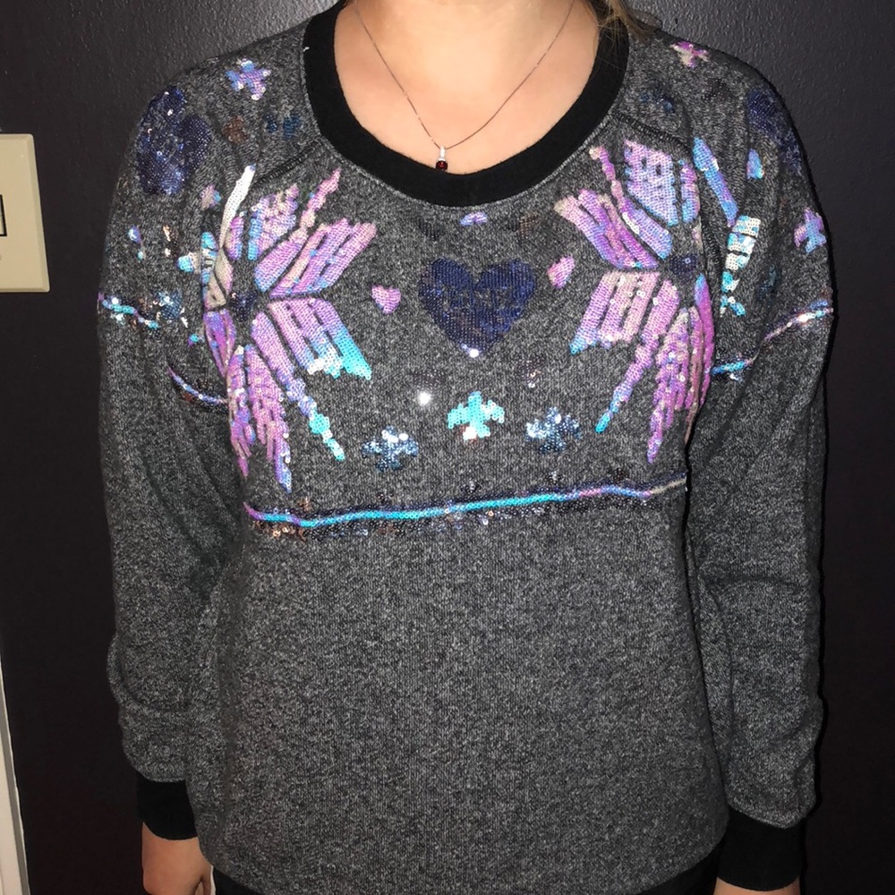 Winter Pink sweatshirt size xs